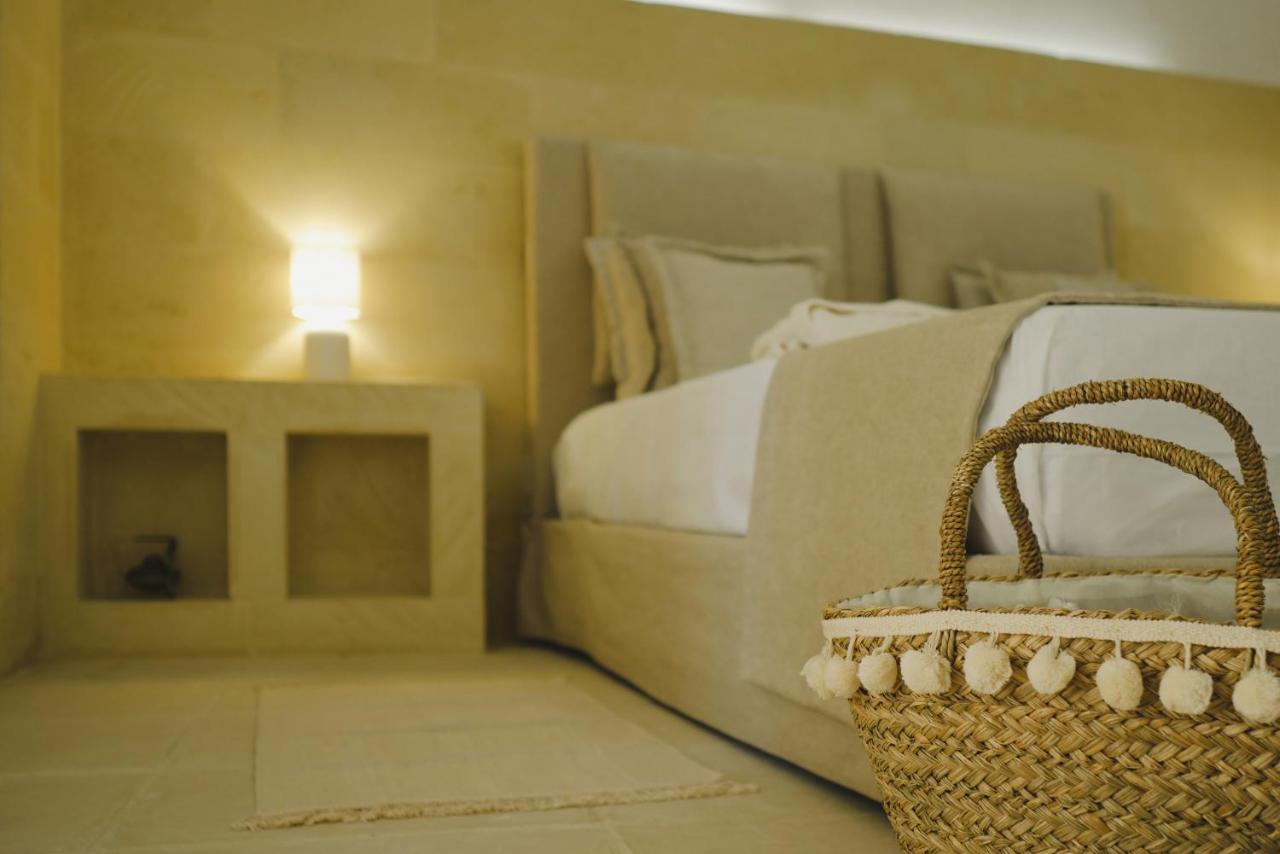 Bed and Breakfast Masseria Paralupi Lecce Exterior foto